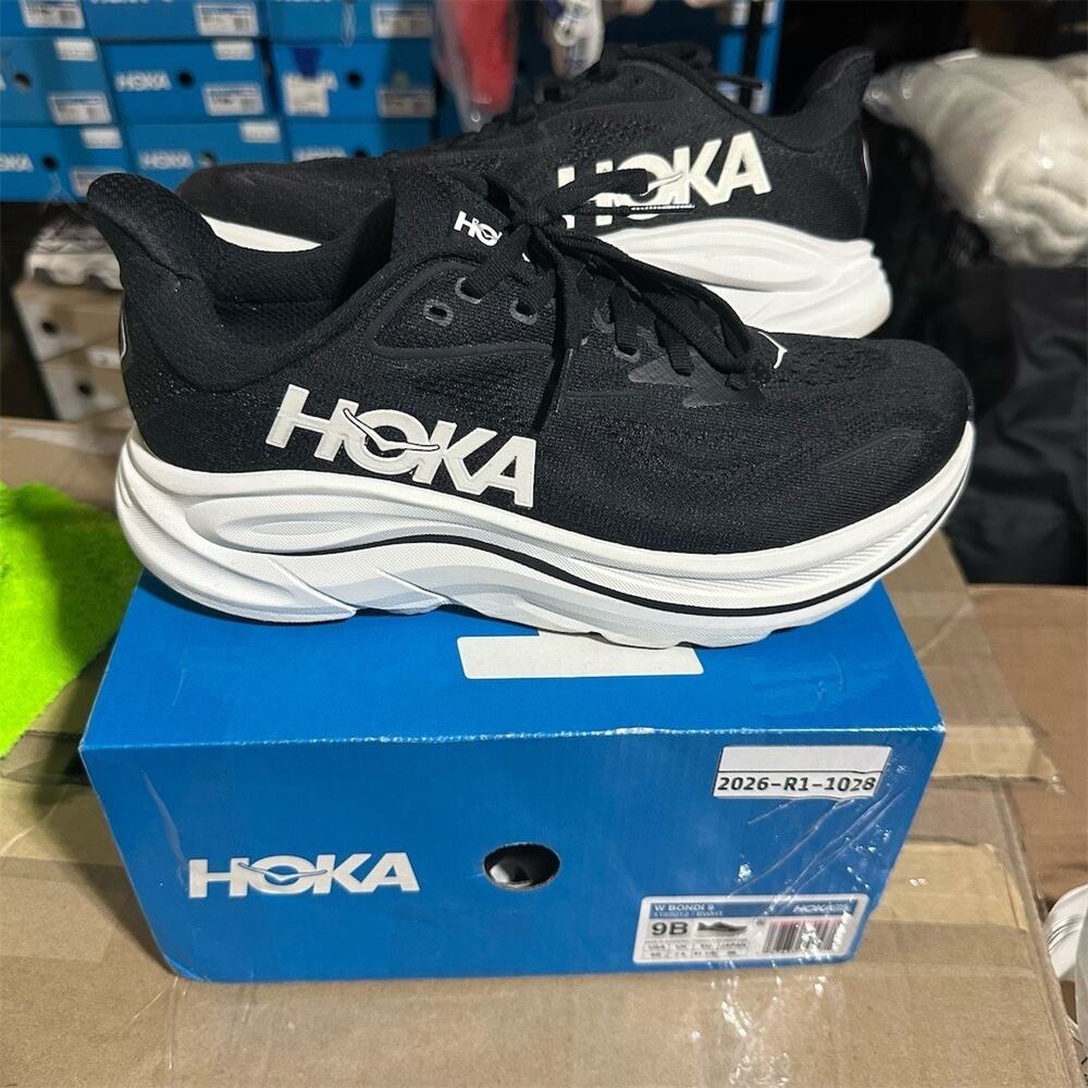 HOKA Clifton 10 Wide 'Black/White' Running Sneakers | Womens 8.5 D | NWD